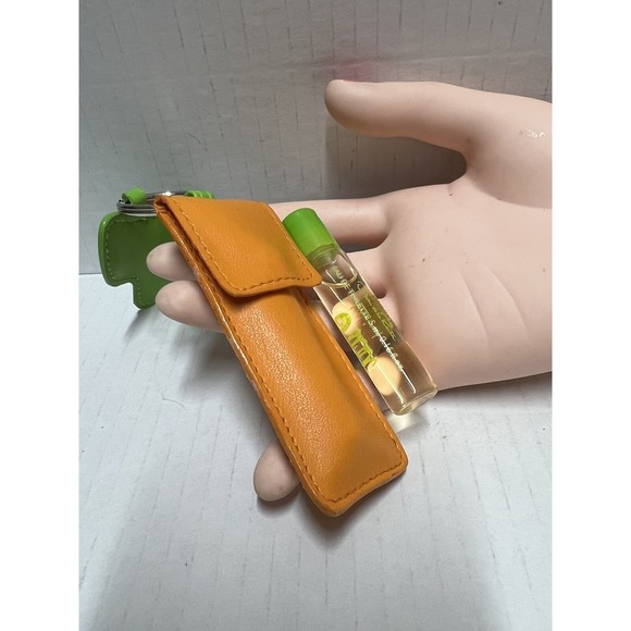 OSCAR DE LA RENTA Tropical Flower Eau de Toilette 0.16 oz Vintage Deluxe Vial - Picture 3 of 12